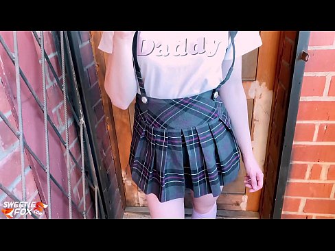 ❤️ Schoolgirl Sucks a dick gu domhainn agus fucks an àite clasaichean. ❤️  Porno fb  aig gd.full-porner-com.ru ❌❤